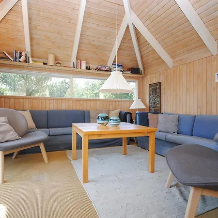 Roulf - 1-1km From The Sea By Interhome Feriehus *
