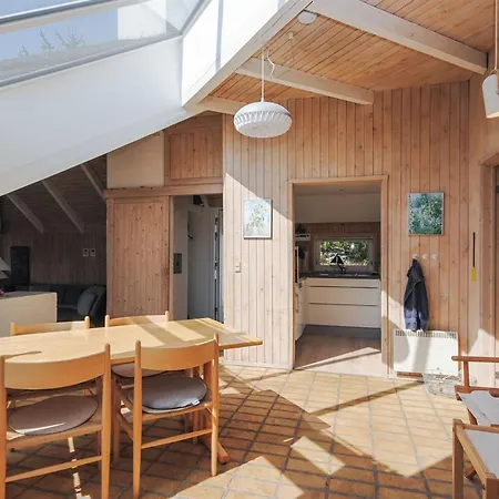 Feriehus Roulf - 1-1km From The Sea By Interhome
